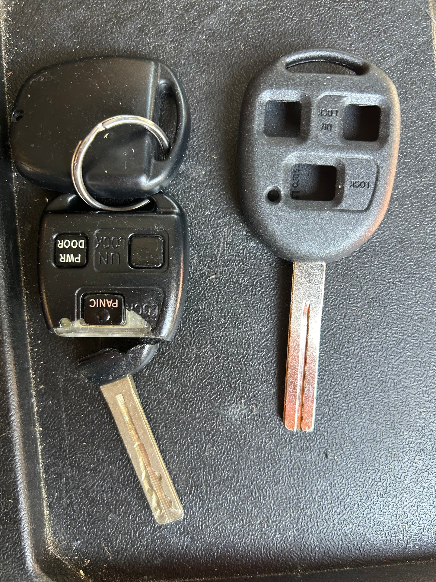 Dura-Shell Rugged 3 Button Remote Key Shell SHORT Blade TOY48 for Lexus by Keyless2Go
